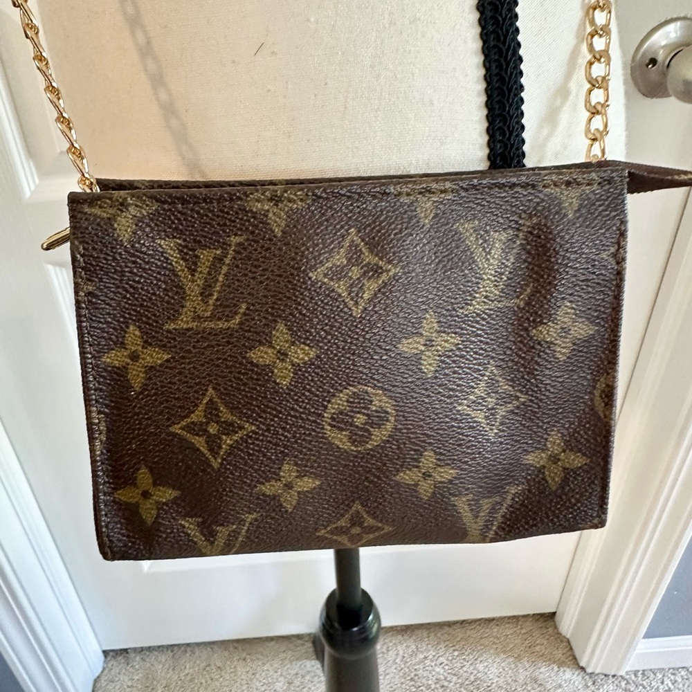 💙 Louis Vuitton Vintage Toiletry 15 -1984 Crossbody Conversion Authentic w COA - Picture 4 of 16